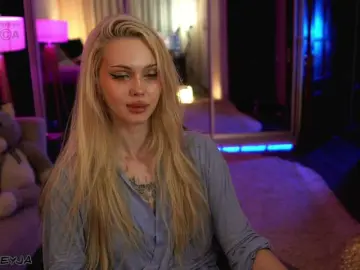 Bongacams Watch Live Sex Cams of ManiFreyja