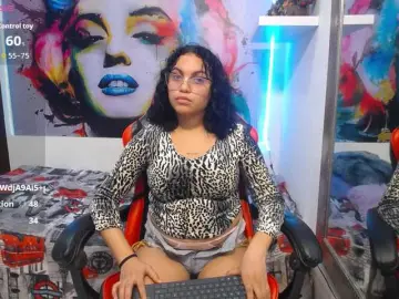 Bongacams Sex Cam of valeria-martinez19