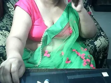 Bongacams Private Sex Chat of Indianbhabhimilf40