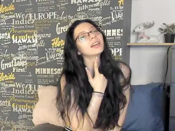 Bongacams Private Sex Chat of RavenBliss