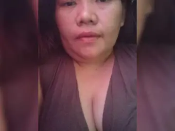 Bongacams Live Sex Cam of Chemaihot96