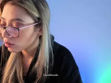 Bongacams Best Webcam of Charlotte-glasses