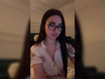 Bongacams Private Sex Chat of Chiaralovee