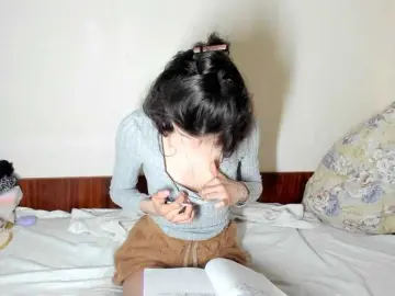 Bongacams Sex Chat of Honeykrisspussy