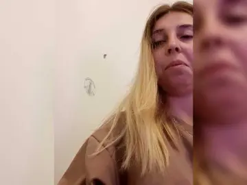 Bongacams Free Live Porn of alissonone