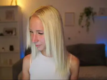 Bongacams Free Live Porn of piperperri18