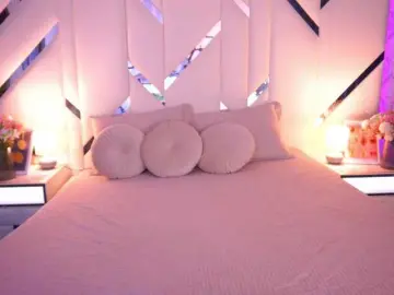 Bongacams Live Porn of LoveeDove