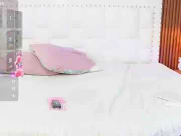 Bongacams Live Sex Cam of horny18girl