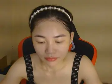 Bongacams Watch Live Sex Cams of nana7777