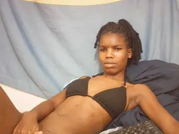Bongacams Nude Webcam of Beautyviny2