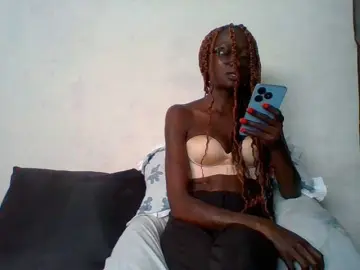 Bongacams Watch Live Sex Cams of LunaAdut