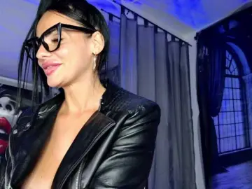Bongacams Adult Webcam of ell3