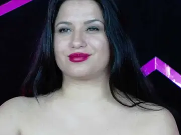 Bongacams Nude Webcam of EssenaMonroe