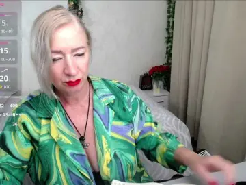 Bongacams Live Sex Cam of hunters-woman