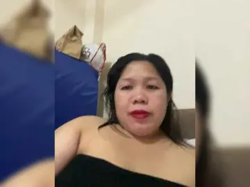 Bongacams Watch Live Sex Cams of ChubbyBabe31