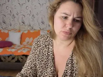 Bongacams Best live sex cam show of AvaQueen