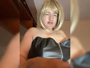 Bongacams Free Porn Cam of SVETIKBOMBOCHKA