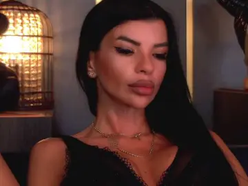 Bongacams Free Porn Cam of EleniaDevons