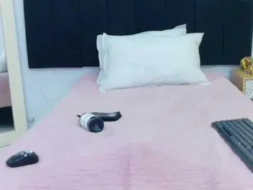Bongacams Sex Cam of naughtyyindiann