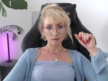 Bongacams Adult Video Chat of CinderellaMoon