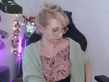 Bongacams Live Sex Cam of CinderellaMoon