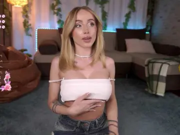 Bongacams Best live sex cam show of babyyyluna