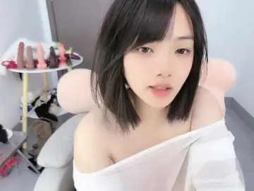 Bongacams Live Sex Cam of Miqibaob