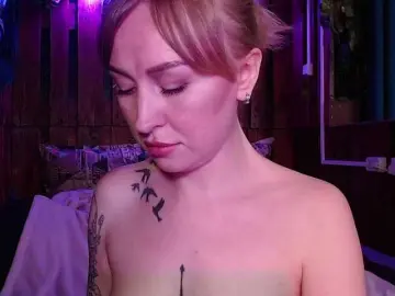 Bongacams Adult Webcam of Bobby-MiMi