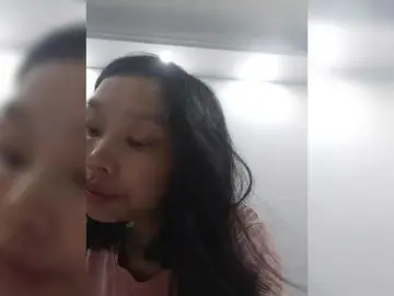 Bongacams Live Sex Cam of Selinababy99