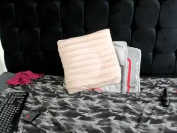 Bongacams Free Porn Cam of SexyMelanin19