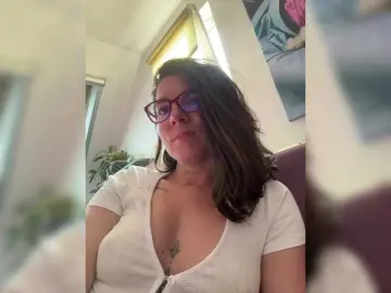 Bongacams Live Sex Cam of christineswee
