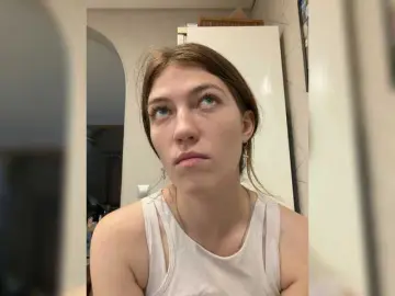 Bongacams Nude Webcam of Alinagilberd03