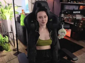Bongacams Best Webcam of KiraLiLime