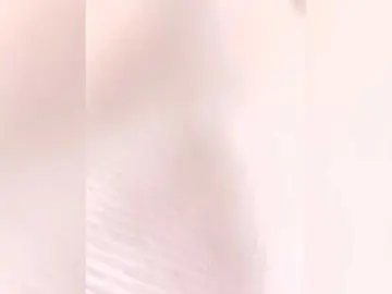 Bongacams Watch Live Sex Cams of RedFox9595