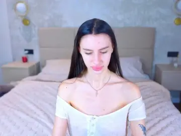 Bongacams Nude Webcam of SnowWhiteee