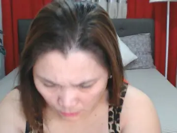 Bongacams Live Sex Cam of AsianHotMama143