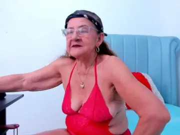 Bongacams Sex Cam of MatureBlonde