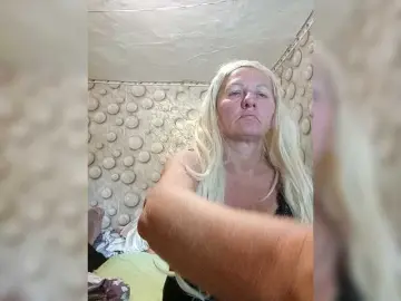 Bongacams Best live sex cam show of FameLara