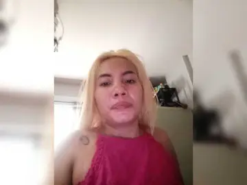 Bongacams Watch Live Sex Cams of Pempemliciouss