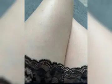 Bongacams Watch Live Sex Cams of Madison01