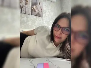 Bongacams Best live sex cam show of -LeiaProseccina-