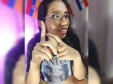 Bongacams Sex Chat of skinny333