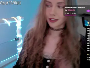 Bongacams Adult Webcams of -VikkiL0vesCheese-