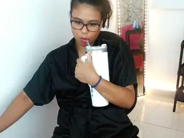 Bongacams Nude Webcam of Shawnycarson