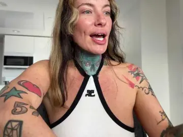 Bongacams Live Sex Cam of iiixbostonxiii