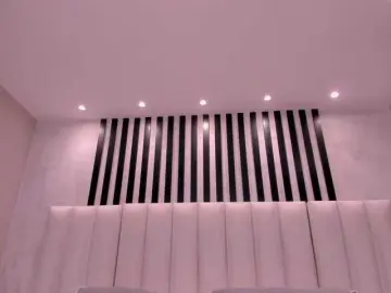 Bongacams Watch Live Sex Cams of MiaSilvaX