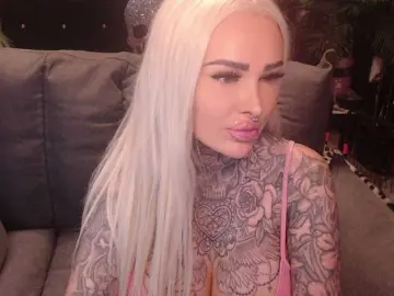 Bongacams Adult Video Chat of MilaElaine