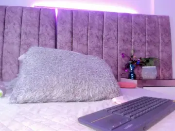 Bongacams Watch Live Sex Cams of Amber-fox