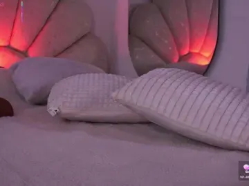 Bongacams Live Sex of alondrasparrow