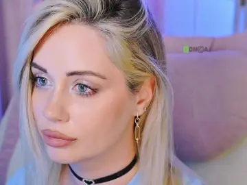 Bongacams Watch Live Sex Cams of 000---